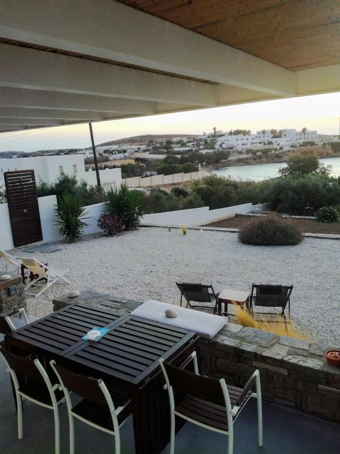 Nesaea Seafront House Villa Parasporos Exteriör bild